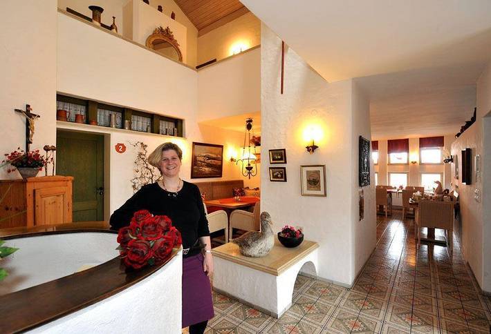 Ferienwohnung für 2 Personen, mit Whirlpool und Terrasse sowie Sauna, mit Haustier in Poppenhausen - 2