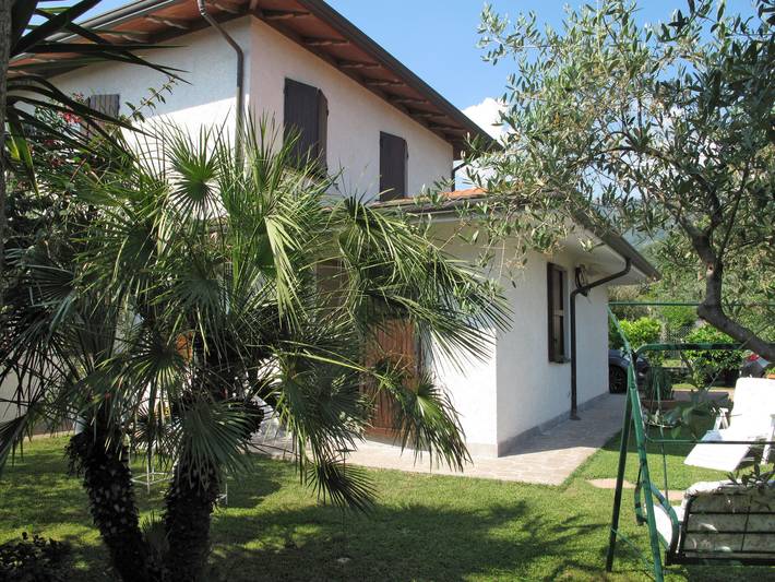 Ferienwohnung für 6 Personen, mit Terrasse und Garten - 1