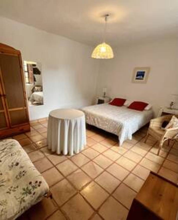 Casa rural para 4 personas, con terraza y jardín en Valverde - 4