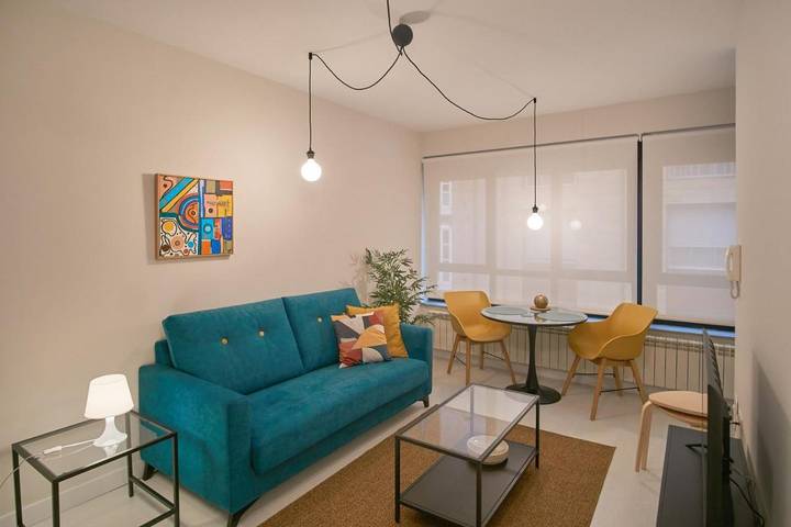 Apartamento para 3 personas, con Terraza en Ponferrada