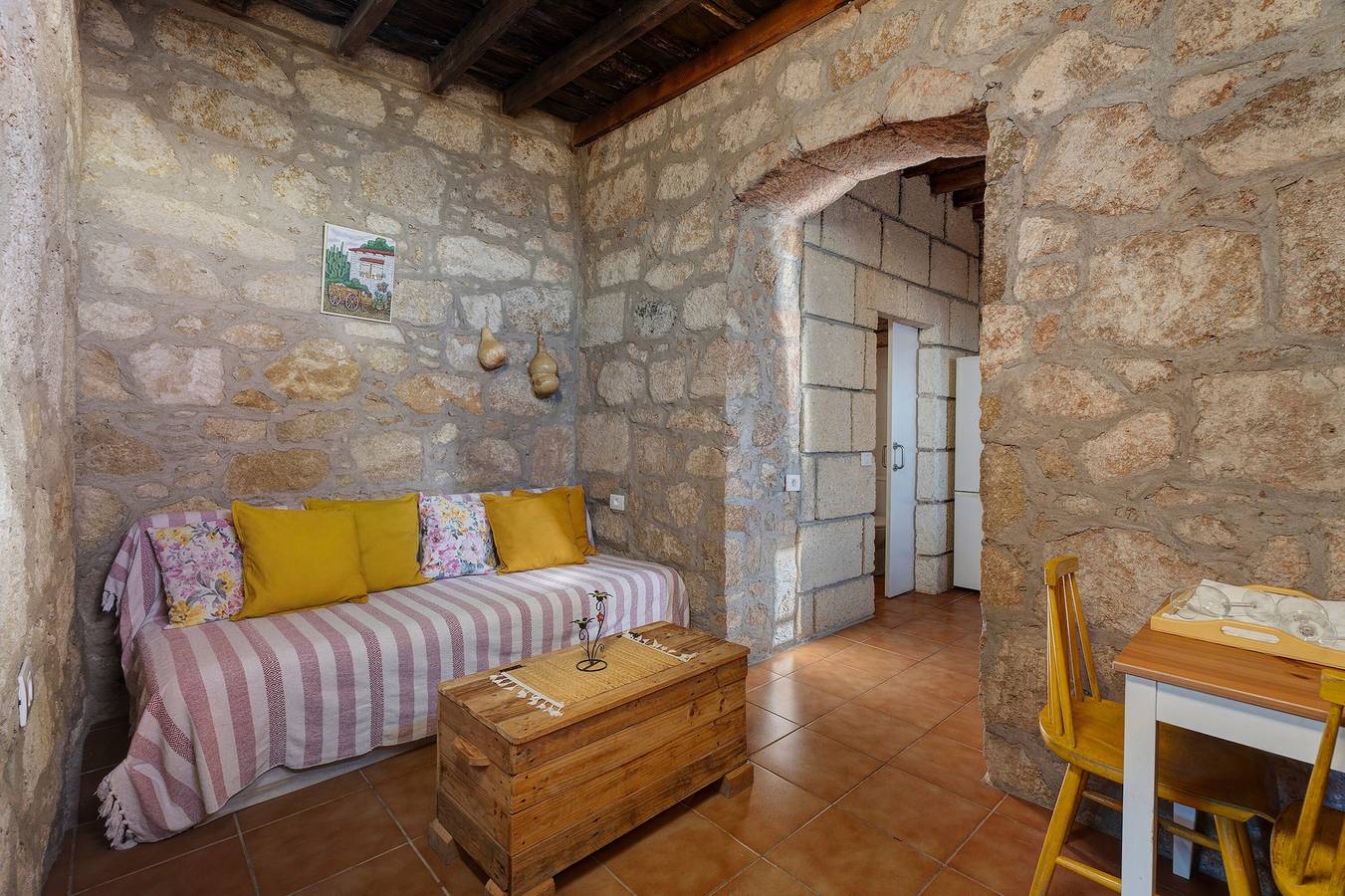Apartamento entero, Apartamento vacacional 'Eco Holidays House Races' con terraza privada, jardín privado y Wi-Fi in La Zarza (Canary Islands), Fasnia