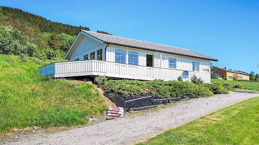 Ferienhaus für 5 Personen, mit Terrasse und Ausblick - 1