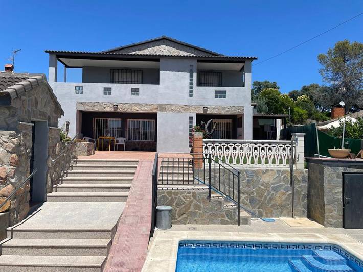 Chalet para 2 personas, con Balcón y Terraza además de Jacuzzi y Jardín en Provincia de Toledo - 3
