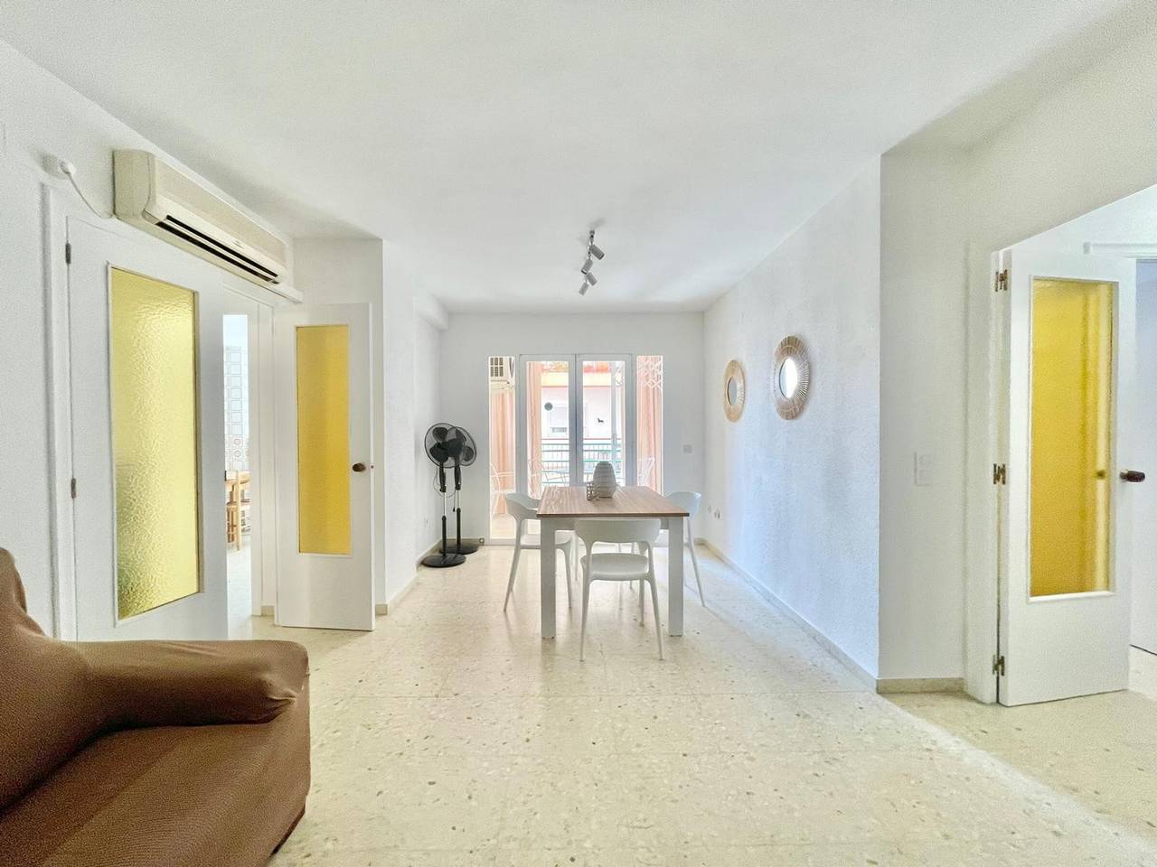 Entire apartment, Spacious apartment central Benidorm - 6 guests in Benidorm, Costa Blanca