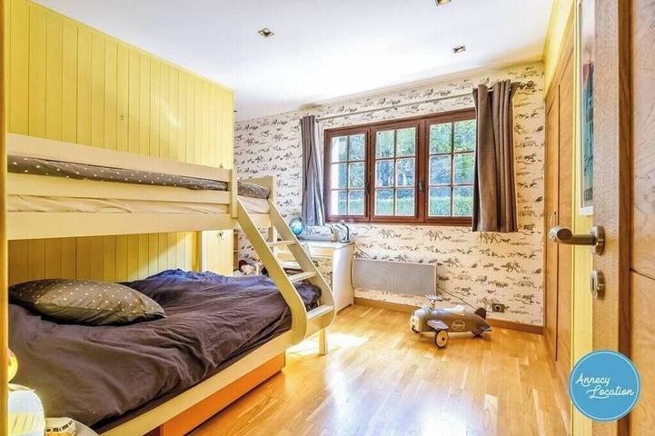 Location de vacances pour 8 personnes, avec jardin à Bluffy - 3