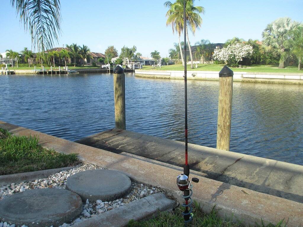 Ruhiges Kanalhaus auf den begehrten Punta Gorda Inseln. Gehen Sie zum Fischerdorf in Punta Gorda Isles, Punta Gorda