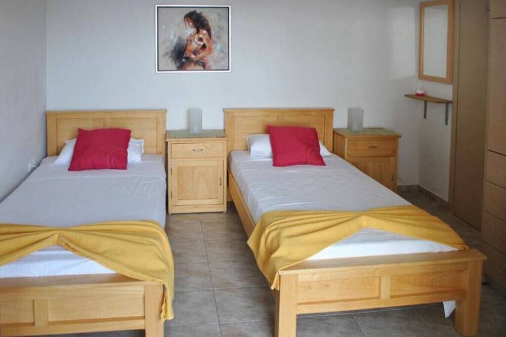 Entire apartment, Elounda three bedroom villa in Elounda, Lasithi