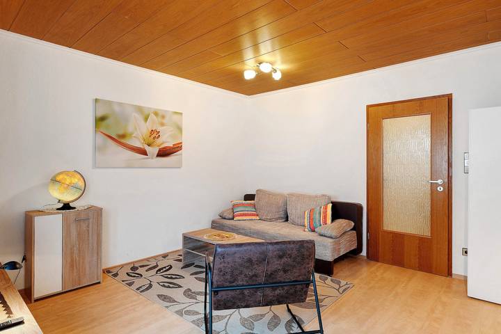 Appartement entier, Appartement de vacances "Eva Maria" avec balcon et Wi-Fi in Pforzheim, Forêt Noire du Nord