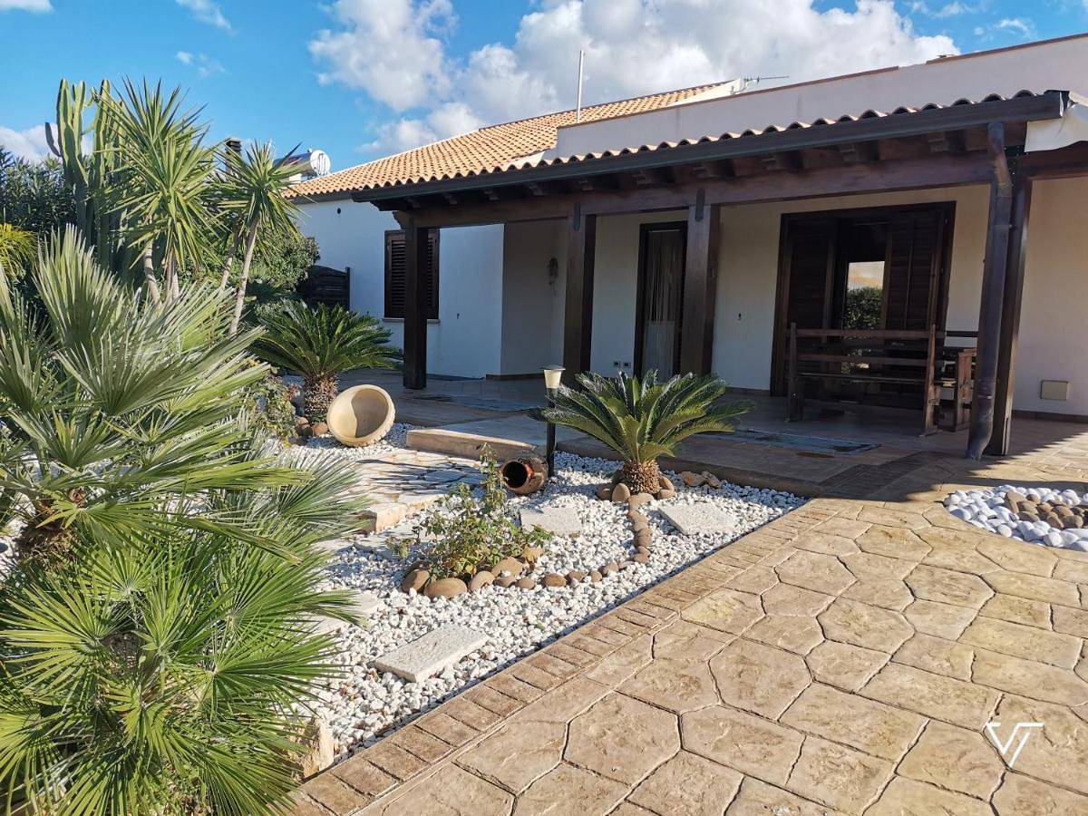 Villa Tico in Cornino, Custonaci