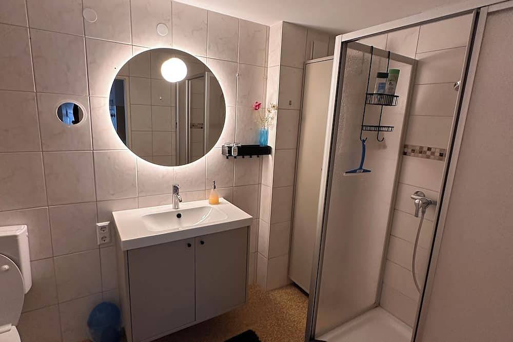 Ganze Wohnung, Schöne Wohnung mit Terrasse für bis zu 4 Personen in der Nähe von Stuttgart in Winnenden, Rems-Murr-Kreis