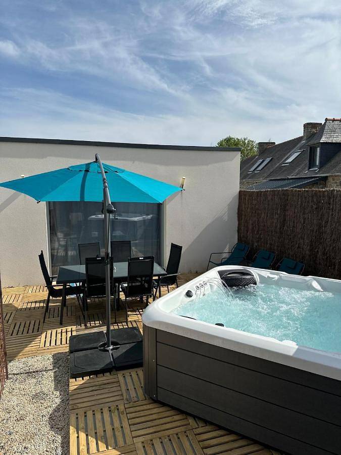 Location de vacances pour 6 personnes, avec jardin et jacuzzi, animaux acceptés à Langueux - 2