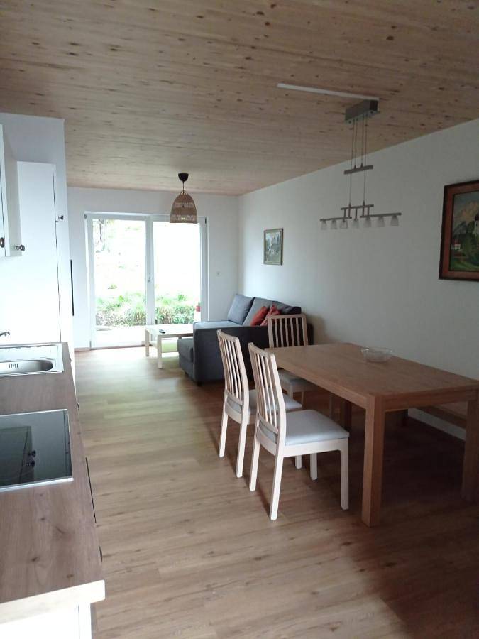 Ferienwohnung für 5 Personen, mit Terrasse in Landau (Isar)