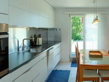 Gîte pour 6 personnes, avec jardin à Spiez