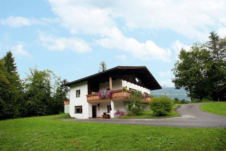 Two-Bedroom Chalet in St. Koloman, Tennengau