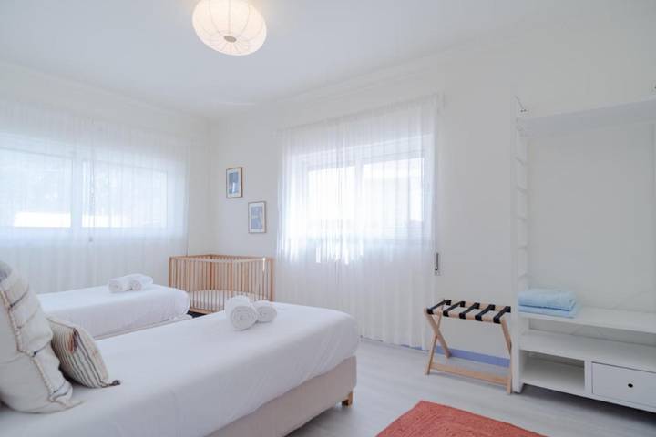 Casa rural para 7 personas, con Balcón y Terraza además de Jardín y Piscina en Nazaré - 2