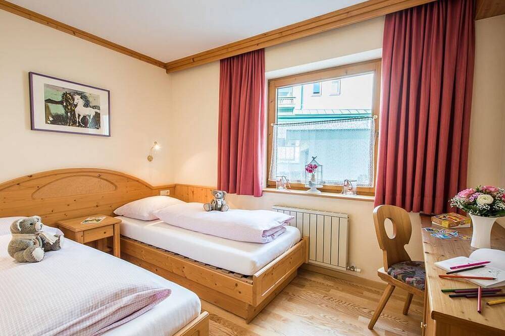 Geheel appartement, Apartment Enzian Standard - Appartementhaus Alpenrose in Pertisau, Eben am Achensee