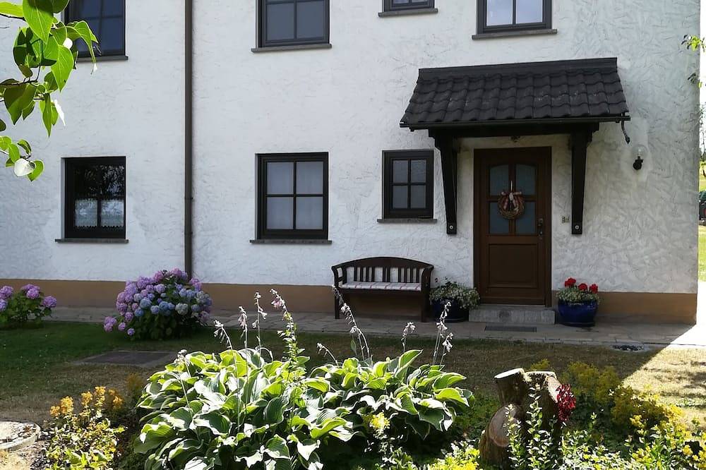 Ganze Wohnung, Ferienwohnung Michaela Müller groß in Kronach, Oberfranken