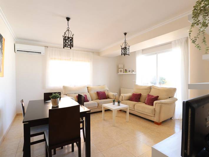Apartamento para 6 personas, con balcón en Sagunto