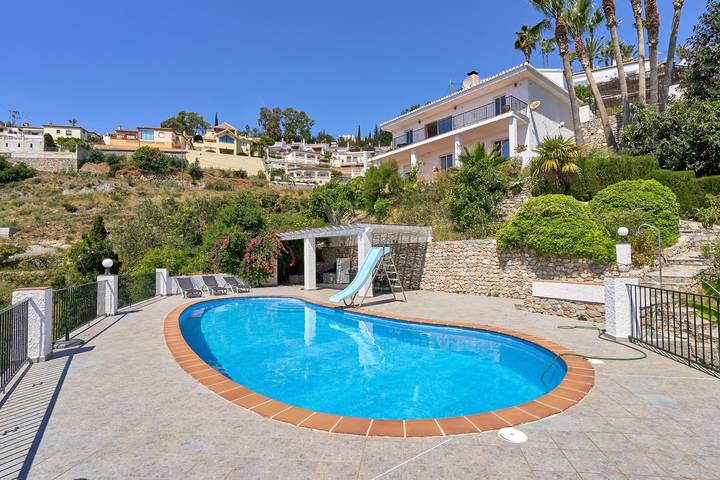 Casa rural para 10 personas, con jardín en Almuñecar - 2