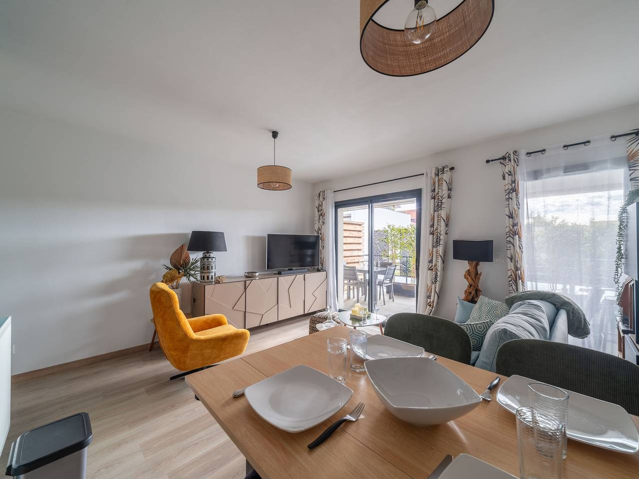 Appartement entier, Appartement avec parking privatif - 4 pers. in Biscarrosse (bourg), Biscarrosse