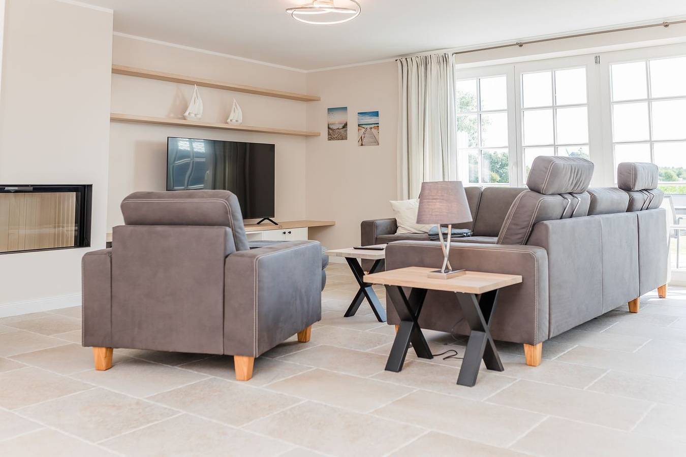 Ferienhaus Utblick: Entspannen mit Meerblick und weitläufigen Landschaftsblick in Borgsum, Föhr
