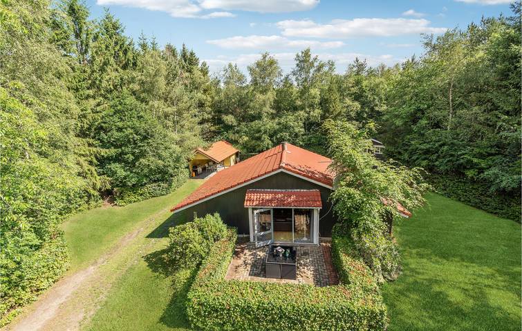 Ferienhaus für 8 Personen, mit Terrasse und Whirlpool sowie Garten in Kølkær - 2