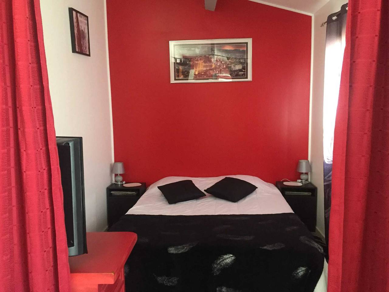 Ganzes Studio, Charmantes Studio mit Gemeinschaftspool in Sernhac – 30 m² in Sernhac, Nimes und Umgebung