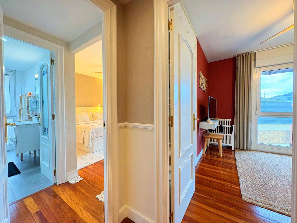 Ganze Ferienwohnung, Casa Carlini in Arrigunaga (Getxo), Getxo