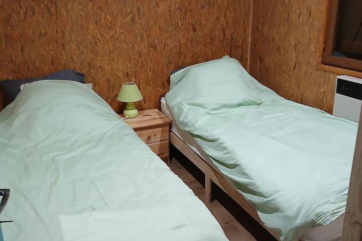 Gîte pour 4 personnes, avec jardin à Le Falgoux - 3