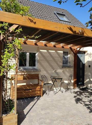 Gîte pour 3 personnes, avec vue et jardin, animaux acceptés dans Le Plessis-Pâté