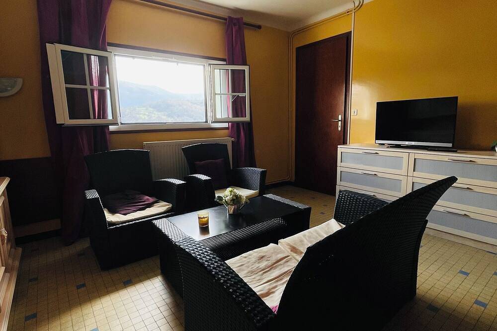 Villa avec piscine face aux montagnes in Ayzac-Ost, Pyrénées