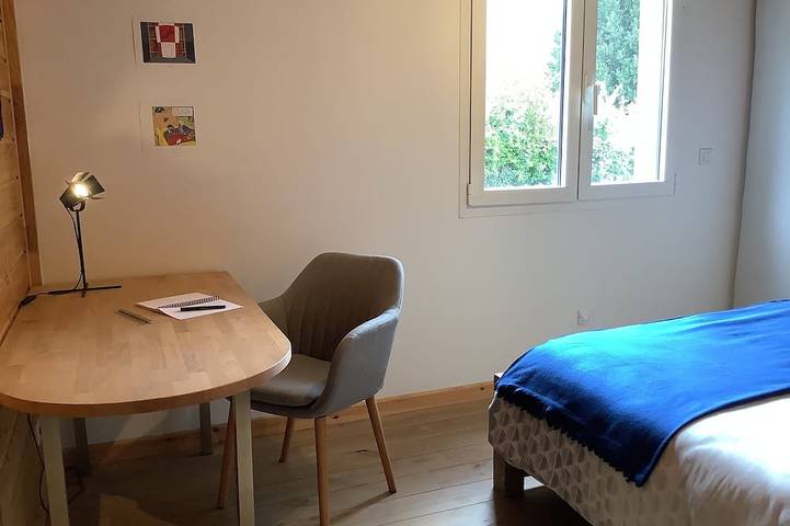 Location de vacances pour 8 personnes, avec terrasse et jardin à Reilhanette - 4