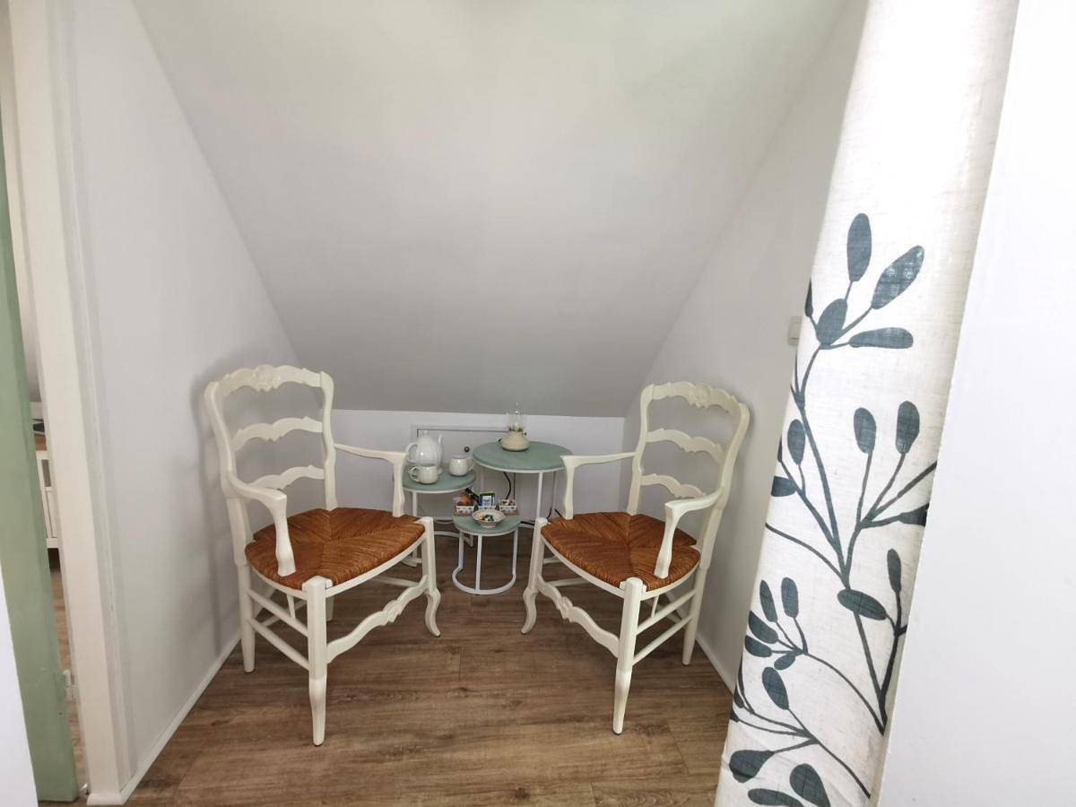 Double Room with Private Bathroom in Ouessant, Région de Brest
