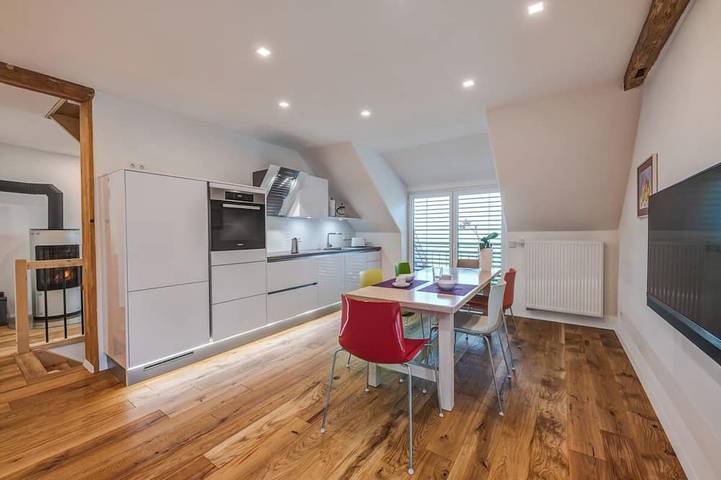 Ferienhaus für 7 Personen, mit Balkon und Garten in Vogt