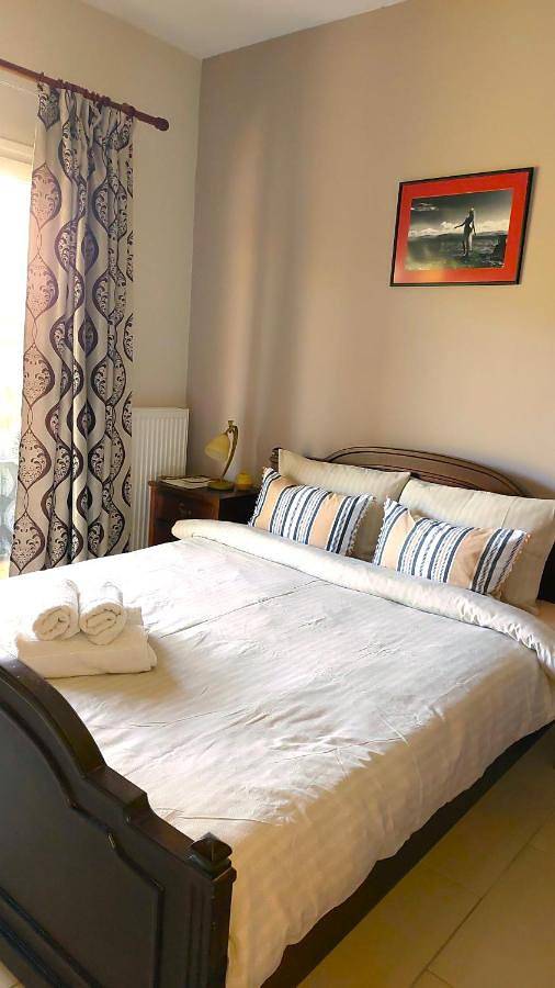 Gîte pour 5 personnes, avec jardin dans Liapádes - 2