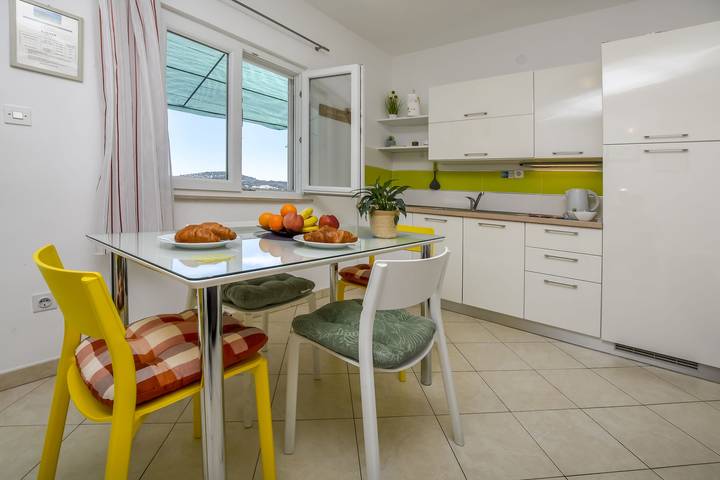 Ganze Wohnung, Apartment Seafront Apartments in Razanj, Šibenik-Knin