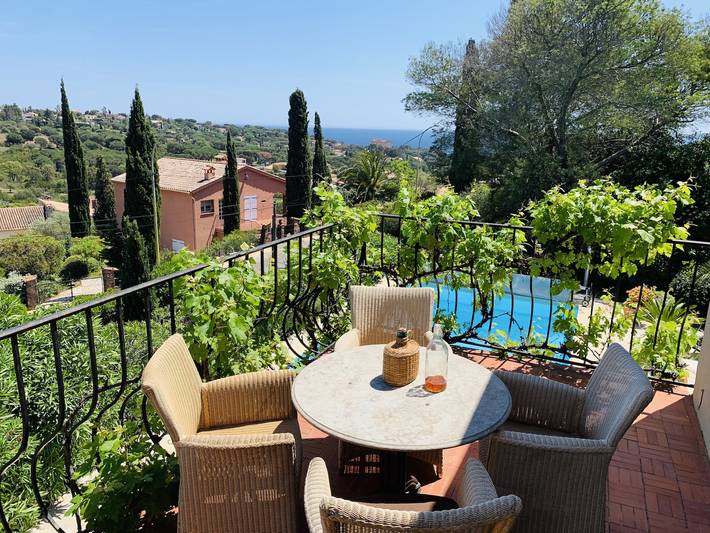 Gîte pour 6 personnes, avec Piscine à Roquebrune-sur-Argens - 3