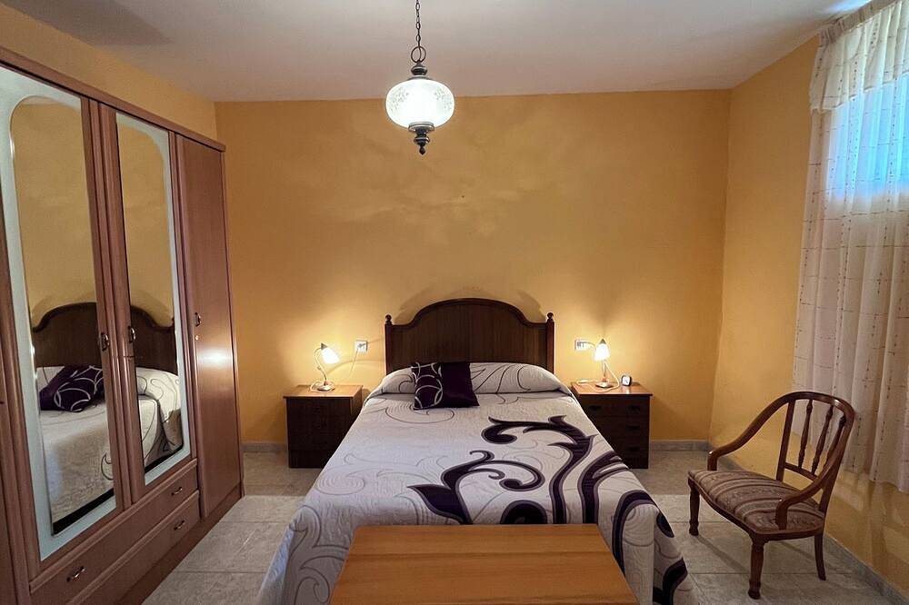 House to enjoy Valdeorras and Bierzo, the Medulas Natural Park. in Carballeda de Valdeorras, Ourense Region