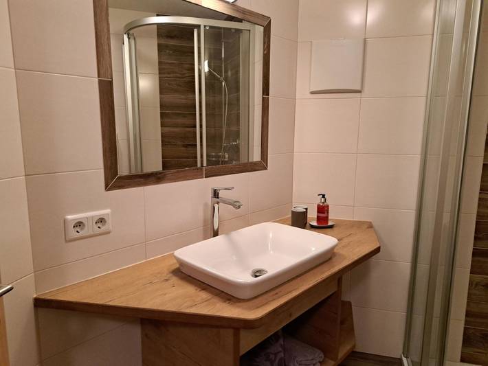 Ferienwohnung für 2 Personen, mit Terrasse und Garten in Finkenberg - 4