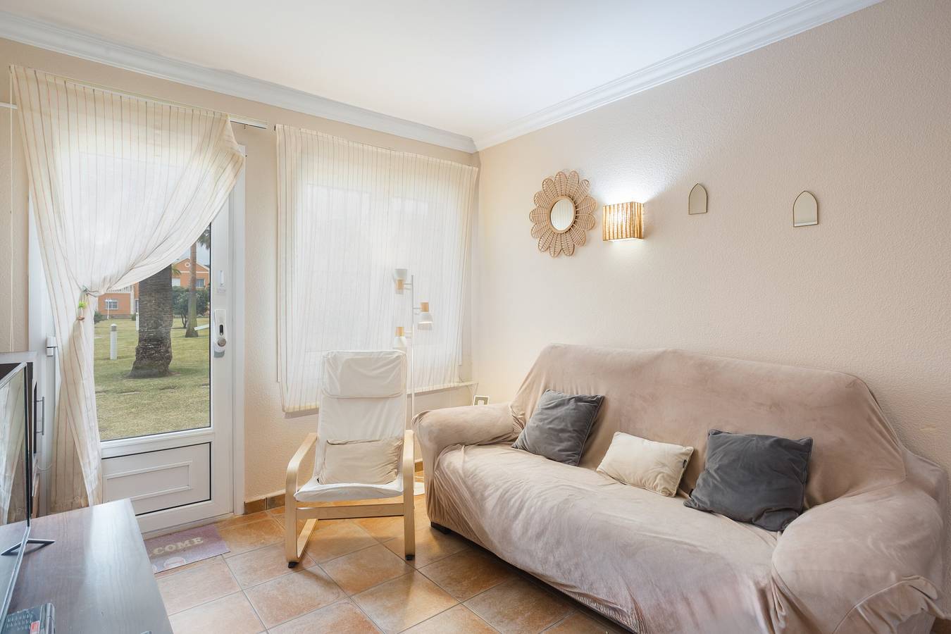 Ganze Wohnung, Apartment 'Met Oliva' in Oliva nahe Strand und Reitzentrum in Oliva, Costa Blanca