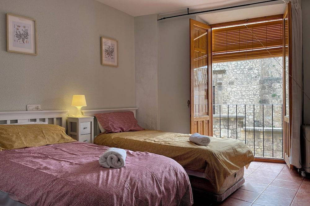 Entire 4 Bedroom house in Caravaca Old Town with fabulous roof terrace in Caravaca de la Cruz, Interior de Murcia