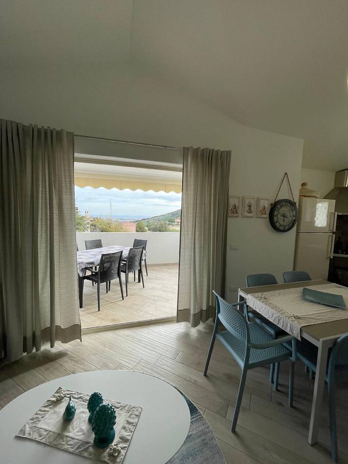 Ferienwohnung für 4 Personen, mit Balkon in Budoni