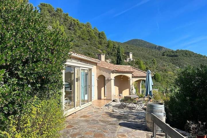 Villa Altéa: Charmante Villa Avec vue Panoramique - Roquebrun in Roquebrun, Béziers und Umgebung