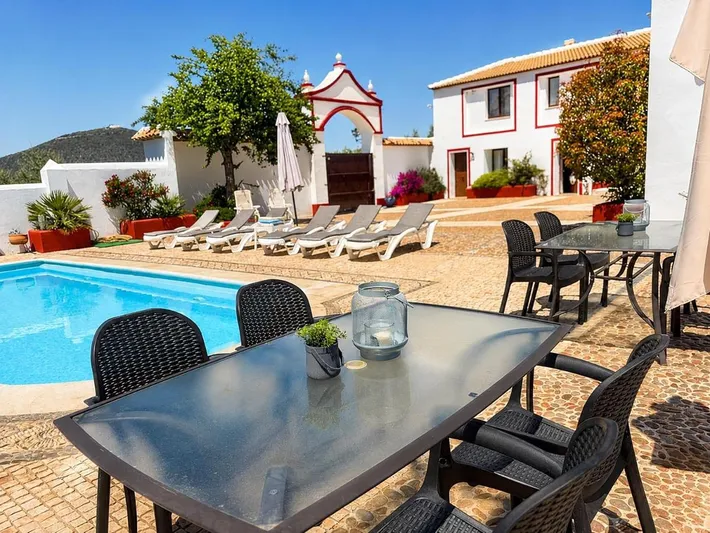 Chalet para 7 personas, con vistas y jardín además de terraza y piscina, Se admiten mascotas - 1