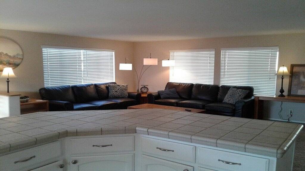 Wüste, die nah an Kasinos lebt in Lake Mohave, Bullhead City