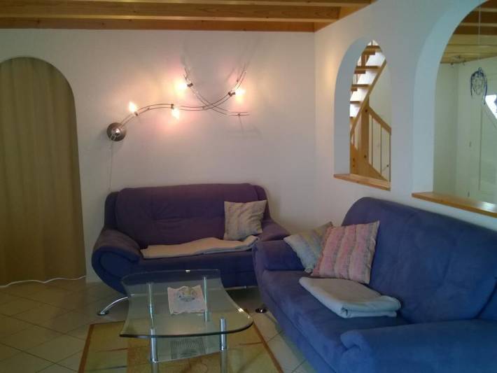 Ferienhaus für 6 Personen, mit Balkon und Terrasse sowie Garten und Seeblick am Vierwaldstättersee - 3