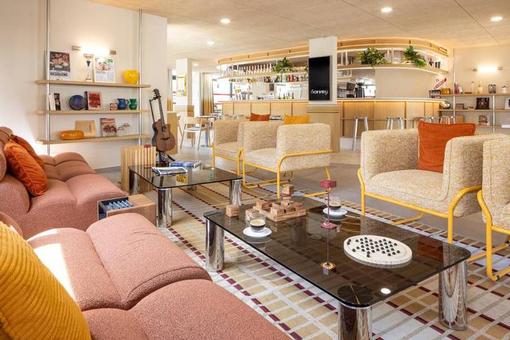 Hôtel pour 2 personnes, avec Terrasse et Jardin dans Gare De Chartres
