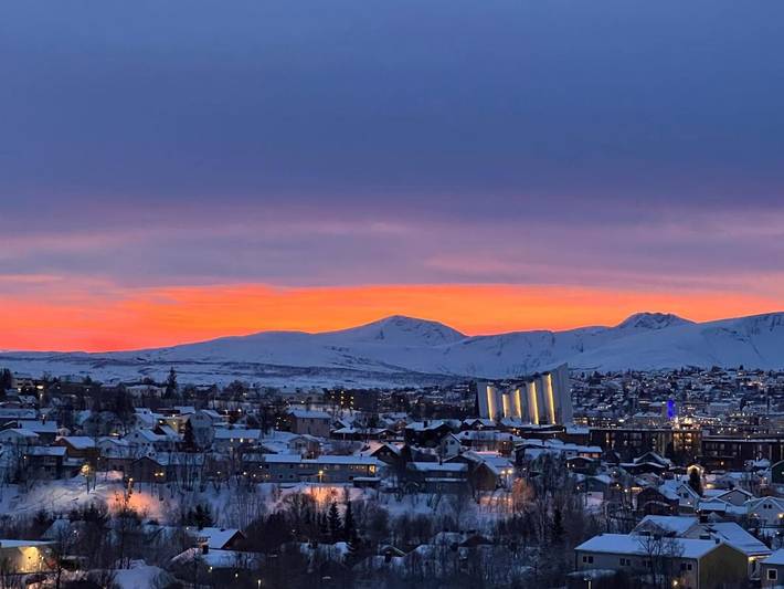 Ferienhaus für 11 Personen, mit Garten und Ausblick, mit Haustier in Tromsø