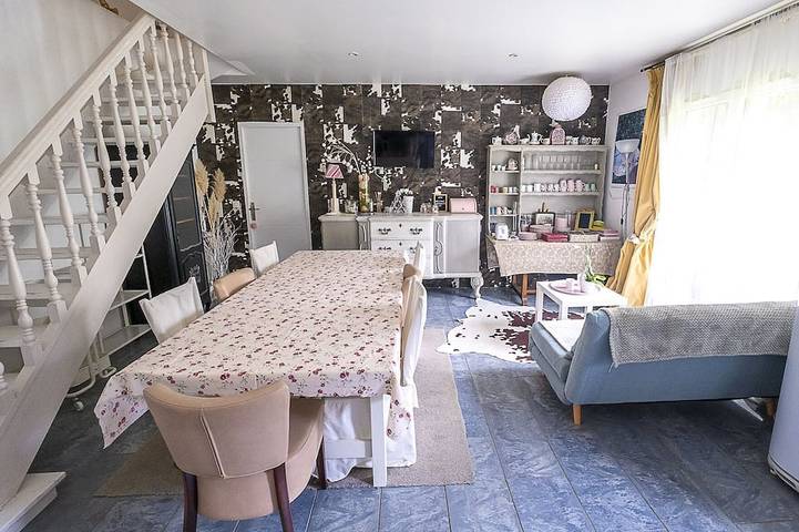 Gîte pour 5 personnes, avec Jacuzzi ainsi que Jardin et Sauna dans Vexin-sur-Epte