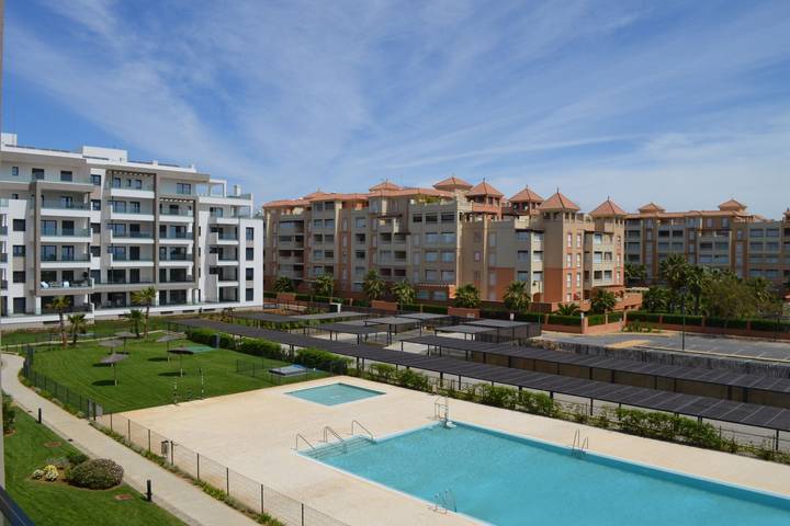 Ganze Wohnung, Ferienwohnung für 3 Personen mit Pool in Isla Canela, Ayamonte